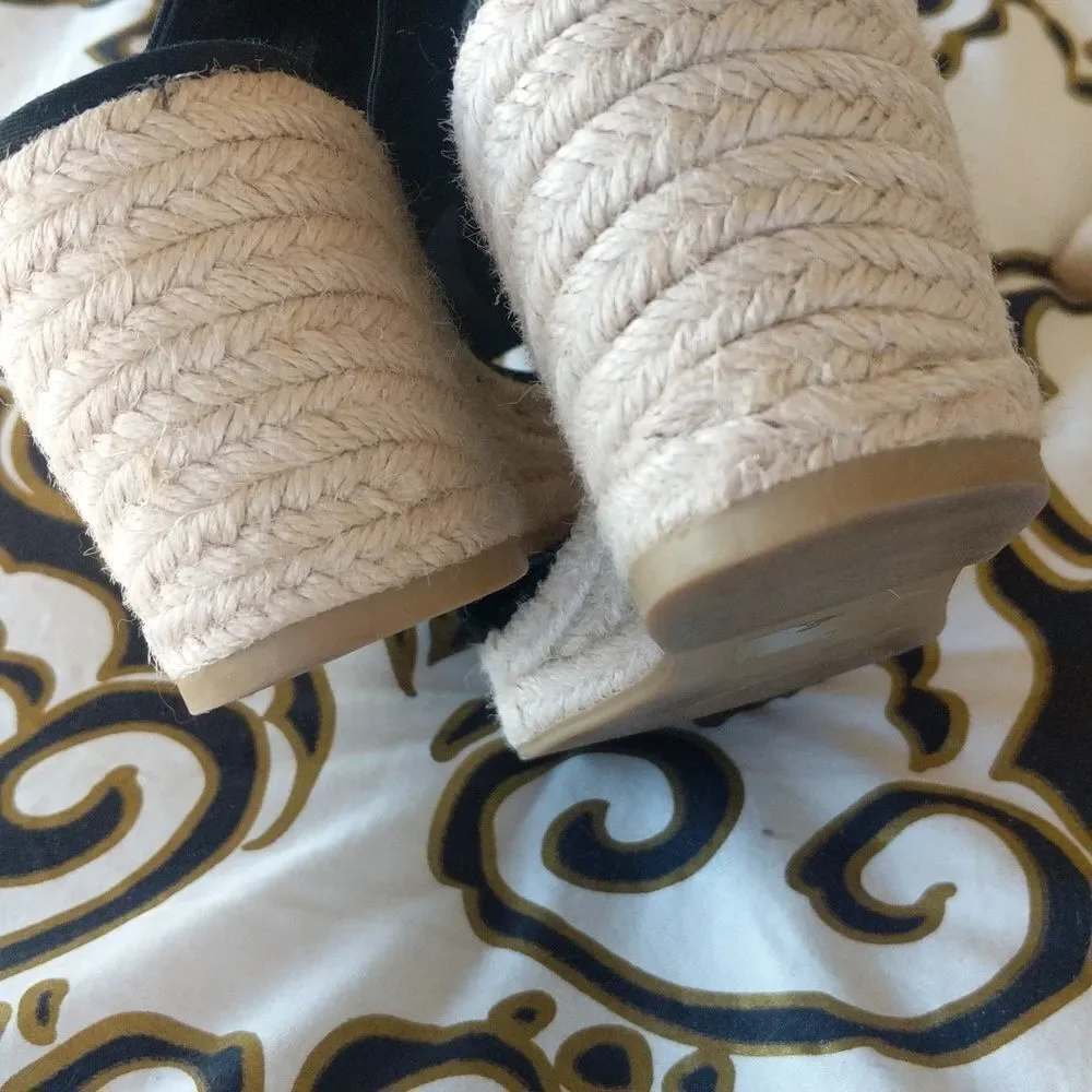 Moda Spana Kara Espadrilles